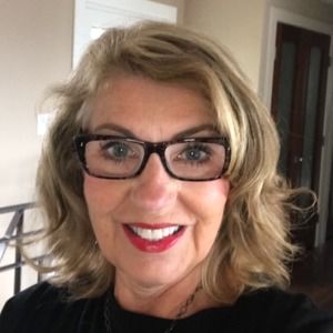 Meet your Posher, Pam